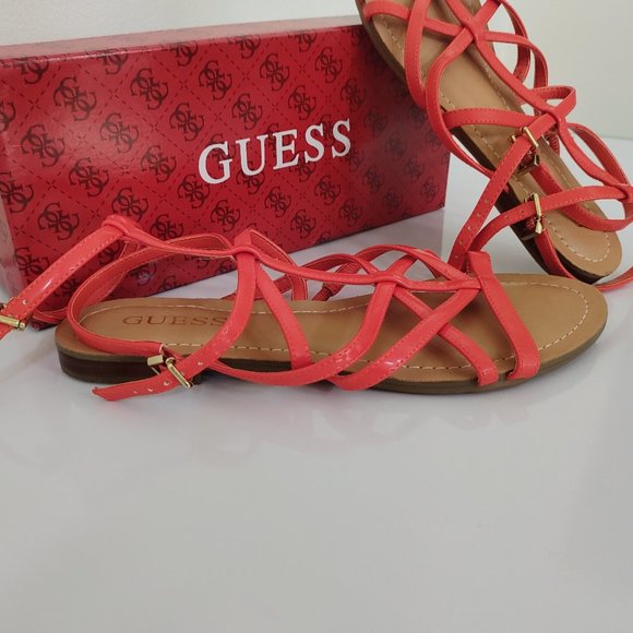 New GUESS Factory Mannie Gladiator Flat Sandals - Picture 11 of 11